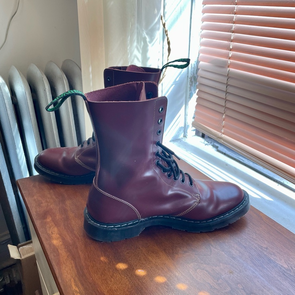 Solovair Burgundy Leather Boots for Men - Picture 2 of 4
